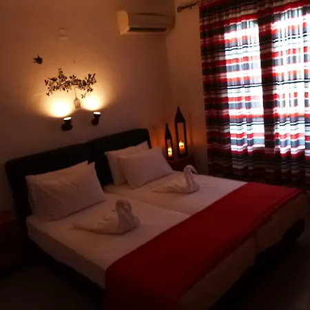 Domna Apartment *