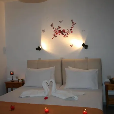 Domna Apartment *