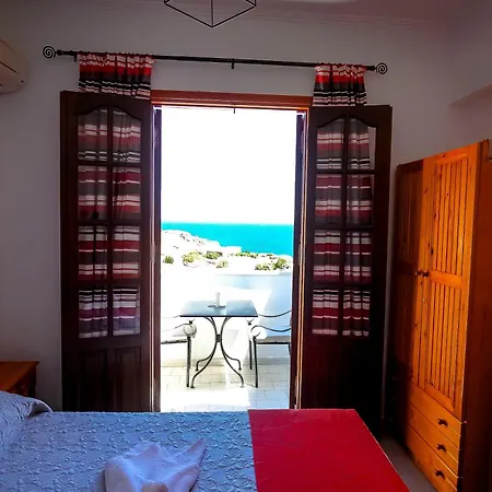 Domna * Lindos (Rhodes)